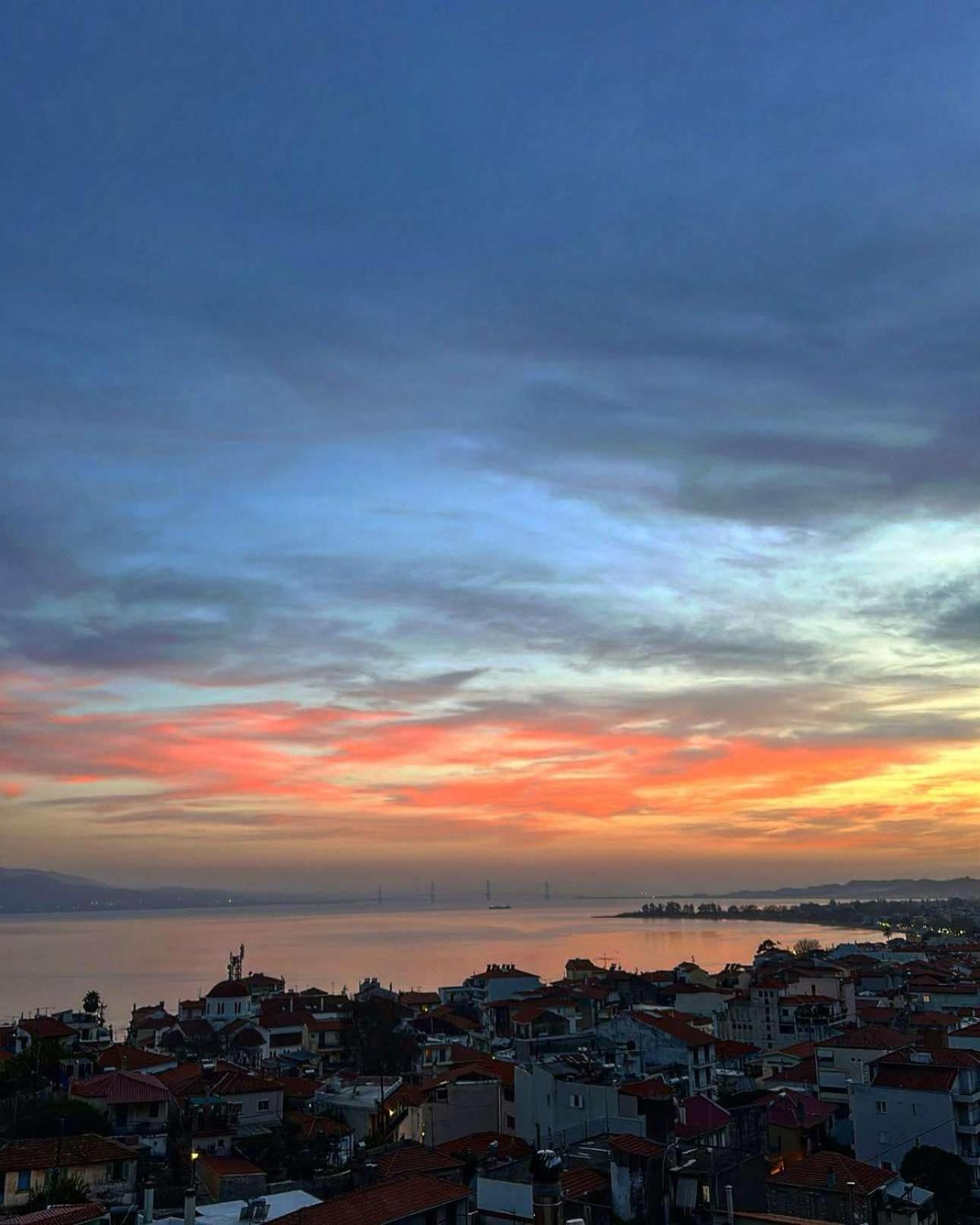 360ᵒ Lepanto Apartment Nafpaktos Ngoại thất bức ảnh